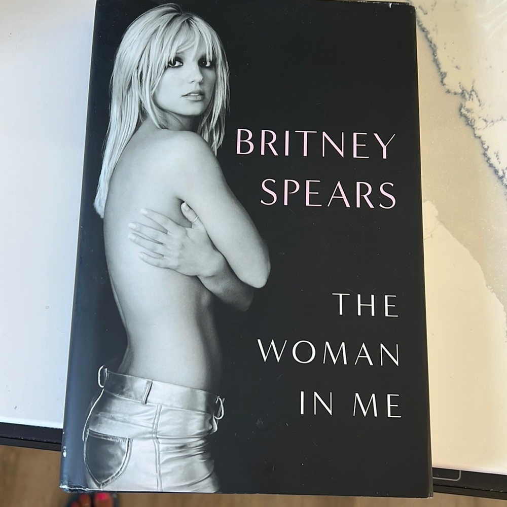 Britney Spears “the woman in me” hardcover book - Picture 1 of 1